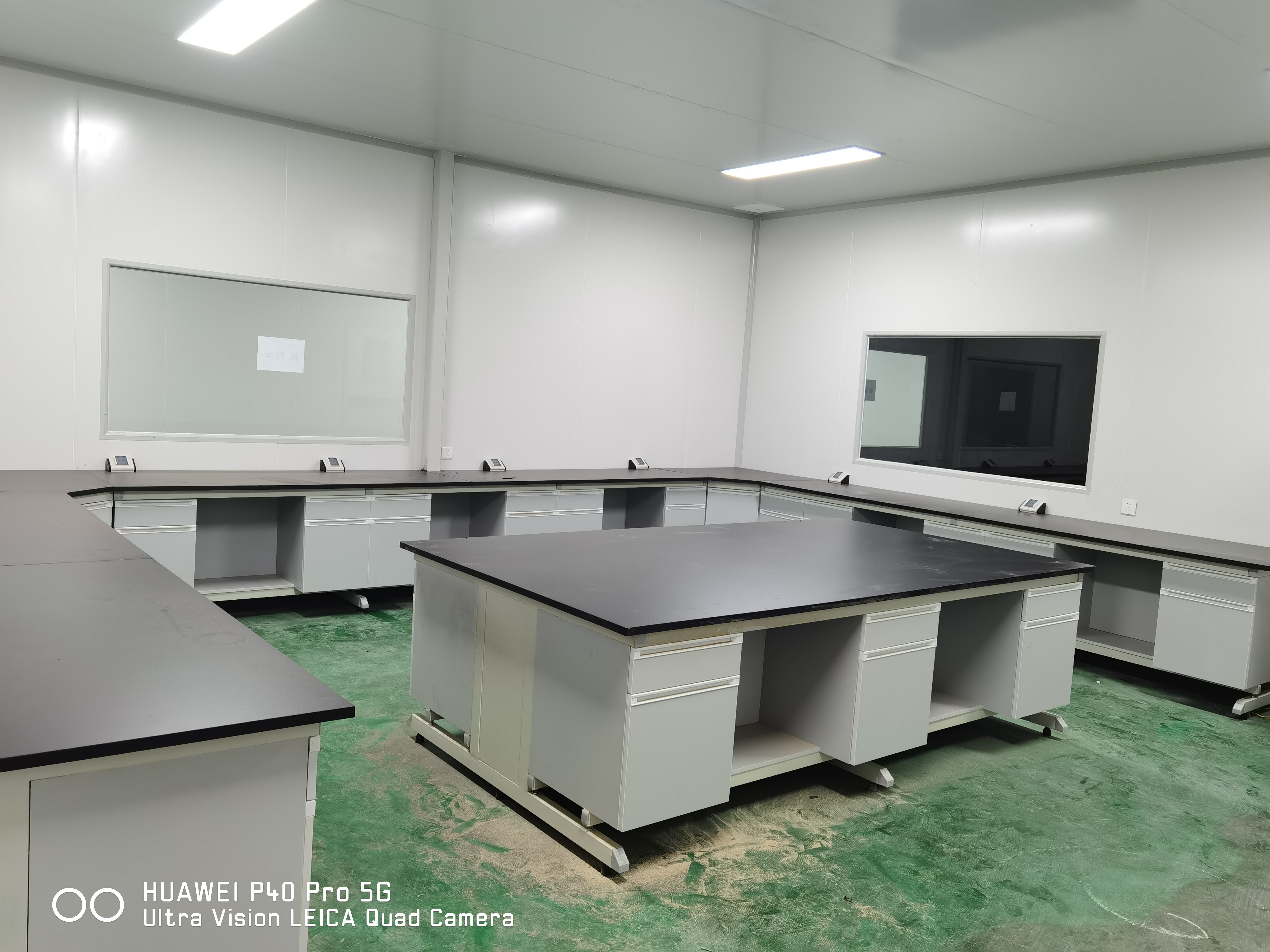 實驗臺臺面什么材質？